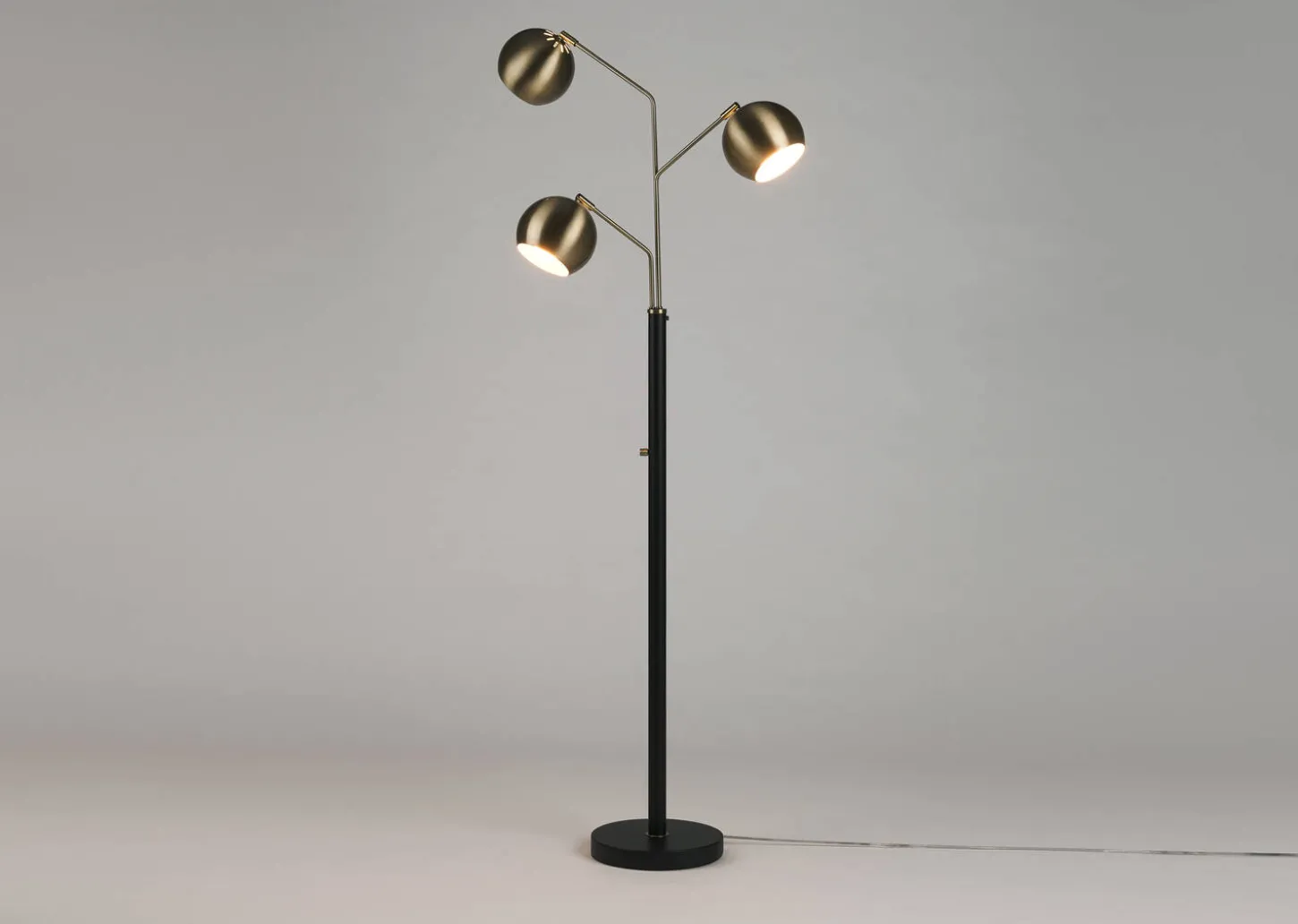 Everson Floor Lamp