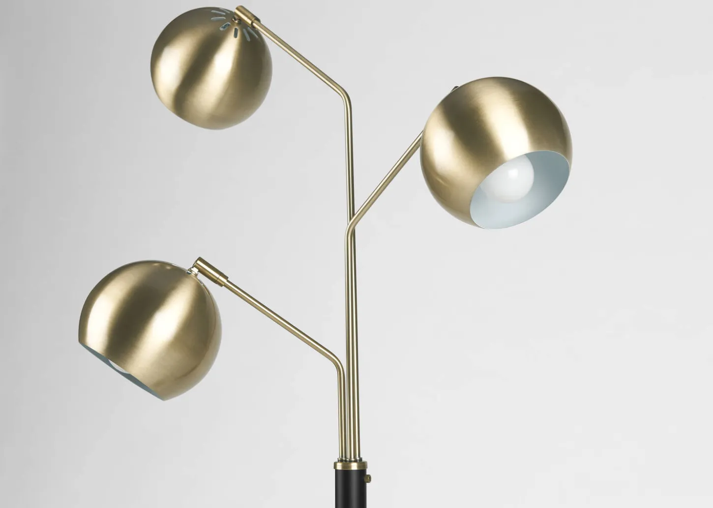 Everson Floor Lamp