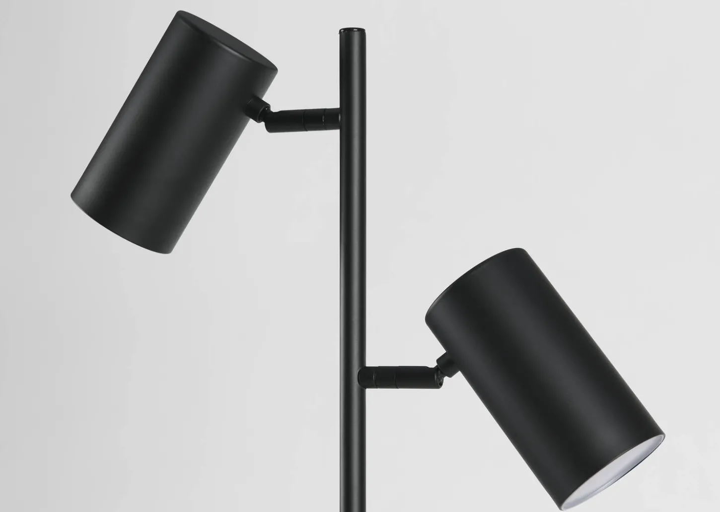 Foy LED Floor Lamp