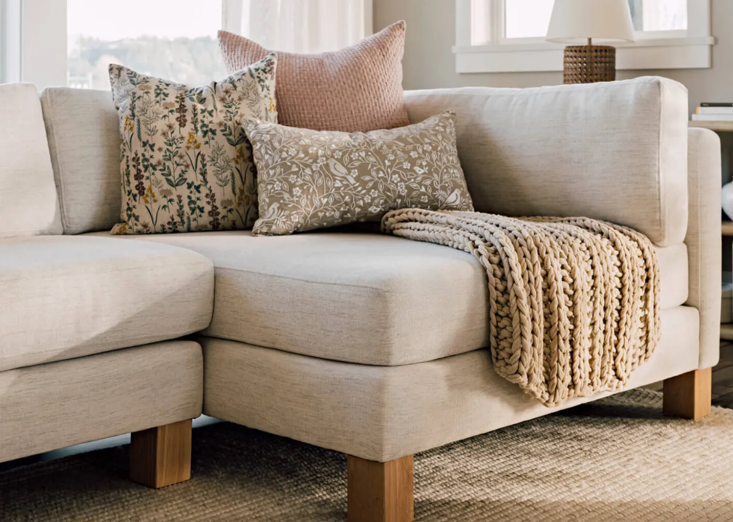 Gillian Sectional -Ashford Cream