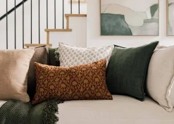 Layton Pillow