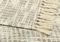 Mazie Throw